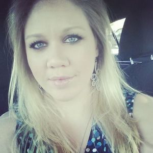 Meet your Posher, Kari